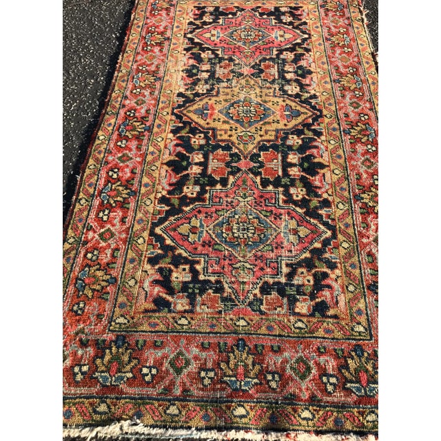 1900 - 1909 1900s Vintage Geometric Design Rug- 2′11″ × 5′5″ For Sale - Image 5 of 13