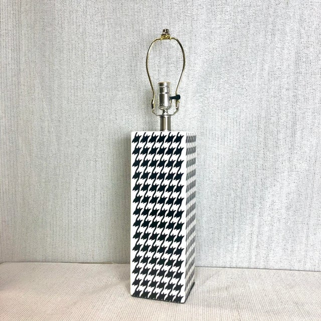 Ceramic Porcelain Houndstooth Table Lamp For Sale - Image 7 of 9