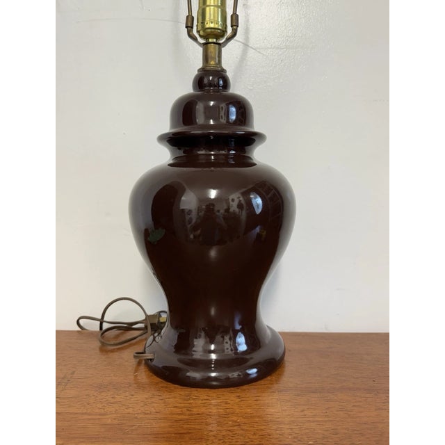 Pair Vintage Brown Ceramic Ginger Jar Table Lamps Hollywood Regency MCM Style For Sale - Image 9 of 16
