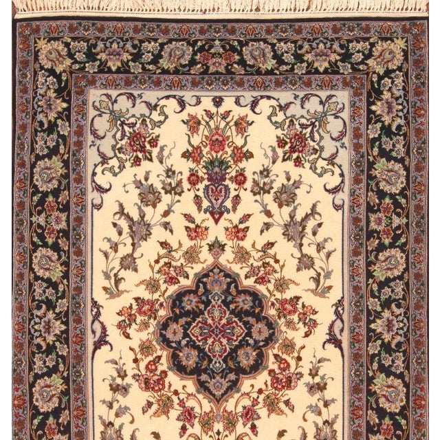 Fine hand-knotted rug No. 227 | Size: 172cm x 110cm | Number of knots: approx. 800,000 knots/m² | Material: 95% natural...