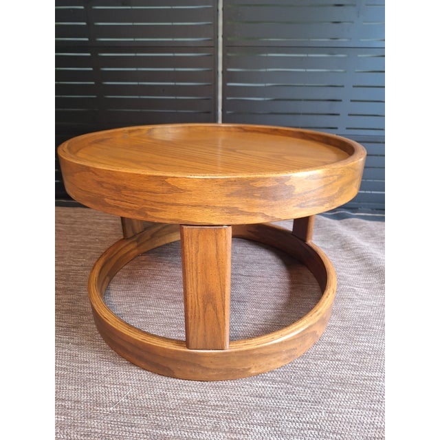 1970s Vintage Post Modern Solid Oak Round End Table For Sale - Image 5 of 10