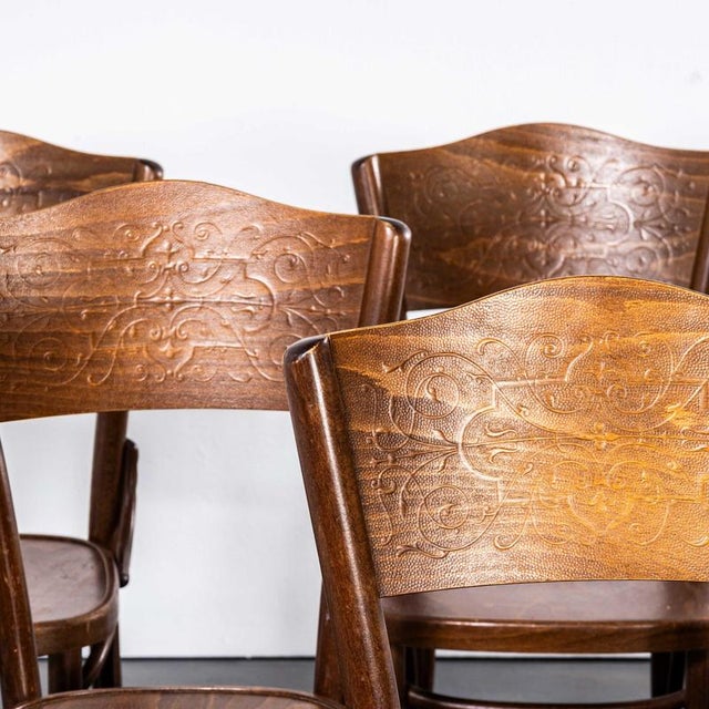 Wood Moustache Back Dining Chair in Dark Oak Bentwood from Ton, 1970s For Sale - Image 7 of 11