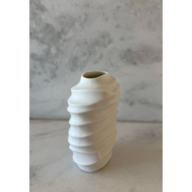 1970s Studio-Line Vita Grooved Vase by Johann Van Loon for Rosenthal For Sale - Image 5 of 9