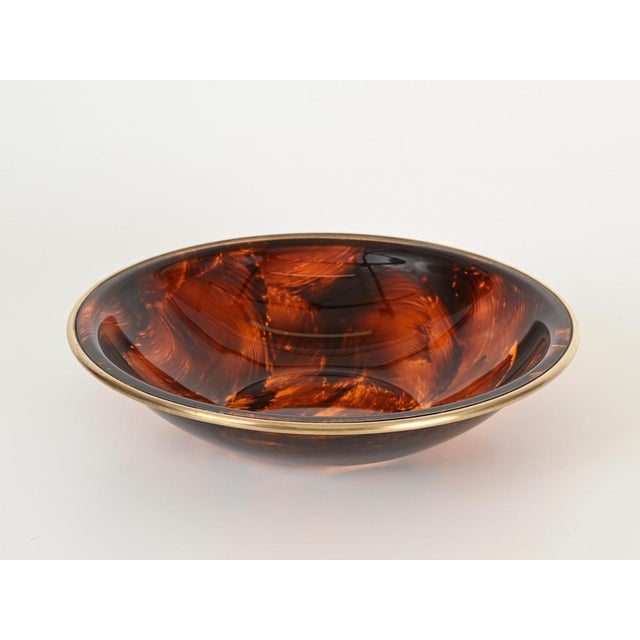 Vintage Bowl in Tortoiseshell Acrylic and Brass, 1970s For Sale - Image 3 of 11