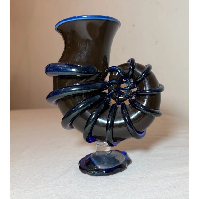 2004 Velin Isaksson Hand Blown Studio Art Glass Cornucopia Vase Sculpture Statue For Sale In New York - Image 6 of 12