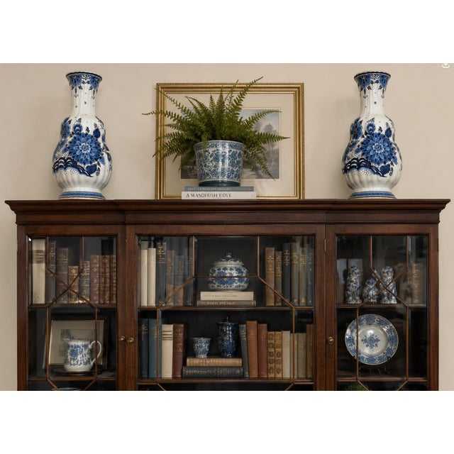 Pair of Royal Goedewaagen Pair of Delft Blue & White Hand-Painted Porcelain Vases for Baker Knapp & Tubbs For Sale - Image 12 of 12