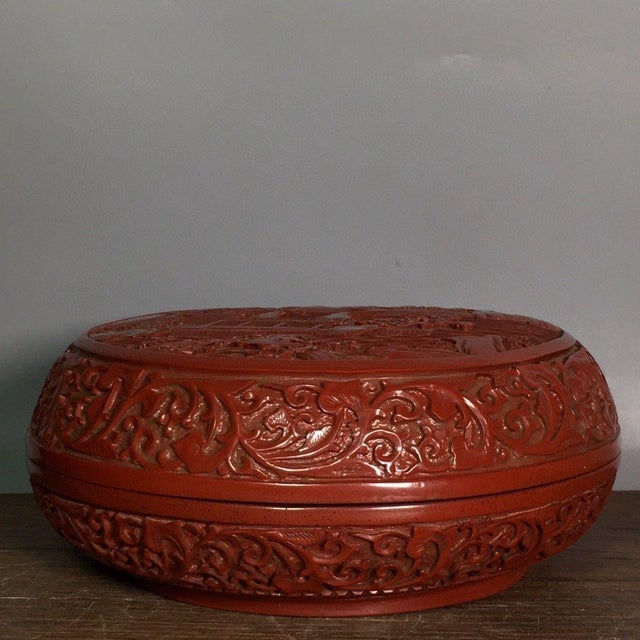 Paint Carved Cinnabar Lacquer Round Lidded Box, Landscape Pavilion Scene Chinoiserie Jewelry Box For Sale - Image 7 of 9