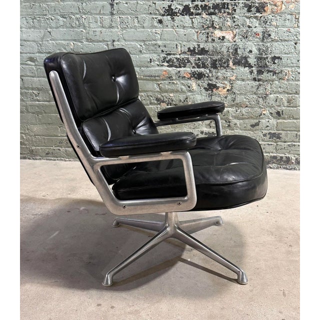 Mid-Century Modern Eames Time Life Lobby Chair Es105 by Charles & Ray Eames For Sale - Image 3 of 12