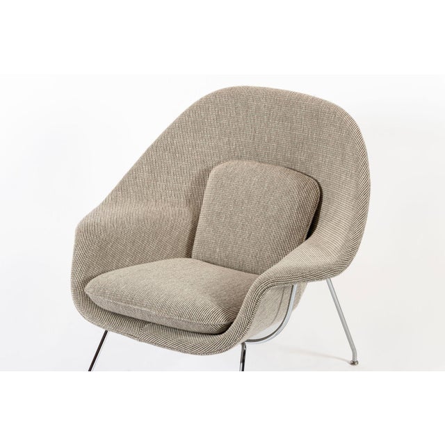 Knoll Early Restored Mid Century Tan Womb Lounge Chair by Saarinen for Knoll, Multiples/Custom Available For Sale - Image 4 of 17