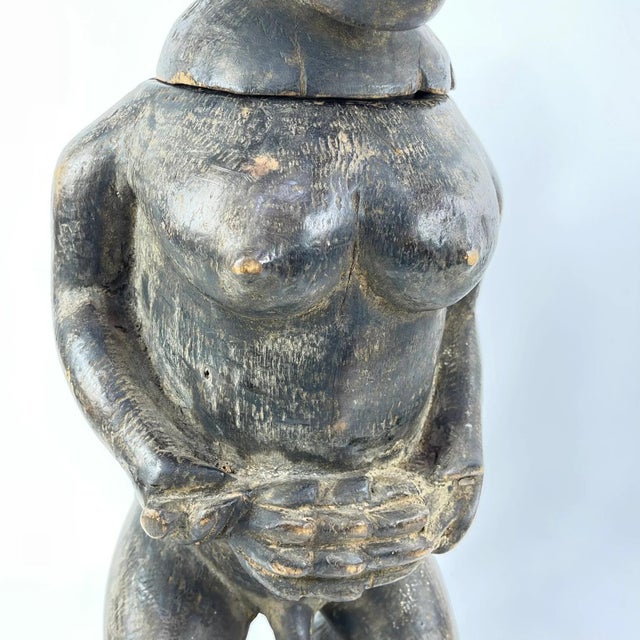 Wood Early 20th Century Baule Monkey Vessel with Lid Côte d'Ivoire For Sale - Image 7 of 14