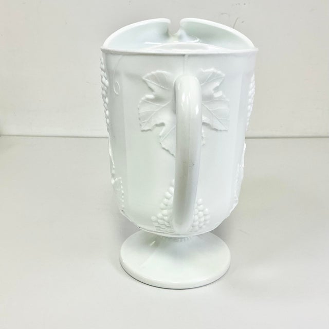 1970s Vintage Americana Arts & Crafts Indiana Glass Grape Milk Glass 64 Oz Pitcher For Sale - Image 9 of 14