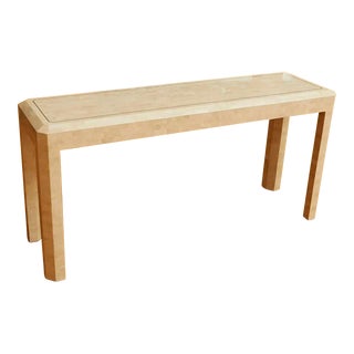 1970s Maitland-Smith, United Kingdom. White Tessellated Fossilized Stone Console Table For Sale