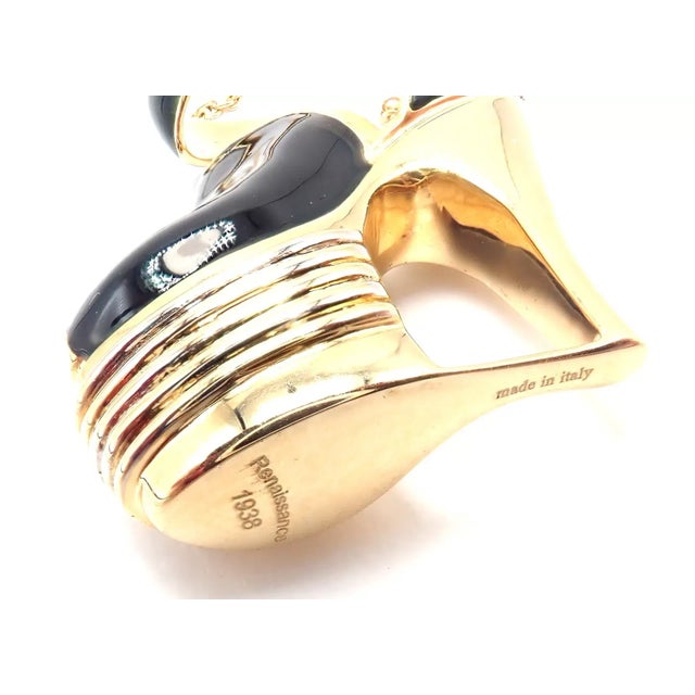 Contemporary Late 20th Century Salvatore Ferragamo Yellow Gold Enamel Shoe Pendant Necklace For Sale - Image 3 of 9