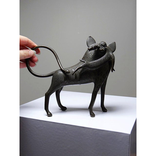 Bronze Lion or Hyena, Dahomey Cotonou, Benin, 1950s For Sale - Image 4 of 15
