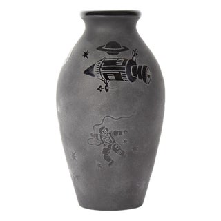 Art Glass Vase With Astronauts by Steven Correia For Sale