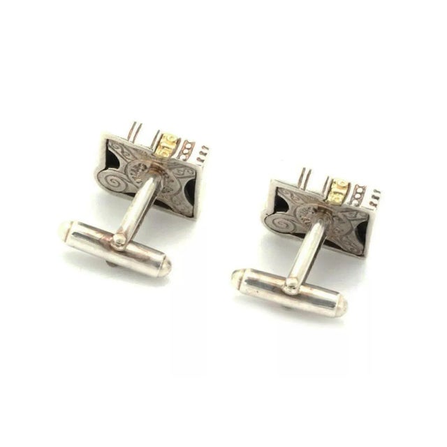 Contemporary Lagos Caviar Sterling 18k Yellow Gold Fancy Design Square Top Stud Cufflinks - 2 Pieces For Sale - Image 3 of 6