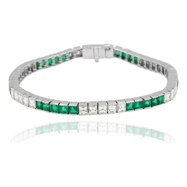 Platinum 950 Custom Made Natural Diamond and Emerald Bezel Tennis Bracelet For Sale