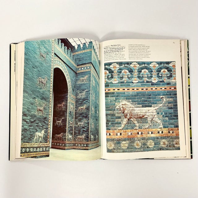 1960s Vintage 1st Edition “Landmarks of the World’s Art” Book Series, McGraw Hill - Set of 10. For Sale - Image 15 of 15