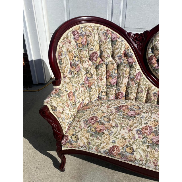 Mid 20th Century Kimball Victorian Style Soft Floral Tufted Cameo Sofa