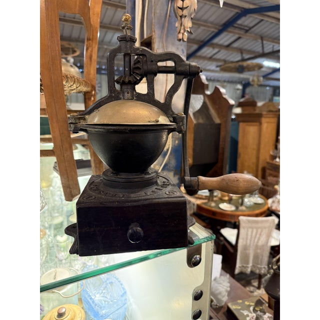 1950s Countertop Coffee Grinder from Peugeot, 1950s For Sale - Image 5 of 5