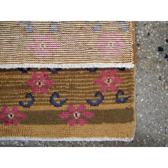 Galerie Shabab Collection Mid-20th Century Turkish Anatolian Rug For Sale - Image 10 of 10