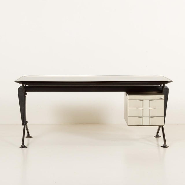 Mid-Century Desk by BBPR for Olivetti Synthesis, Italy, 1970s For Sale - Image 6 of 18