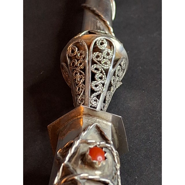 Antique 1812 Silver Torah Pointer Yad - 84 Zolotnik - Filigree & Coral Stone For Sale - Image 9 of 18