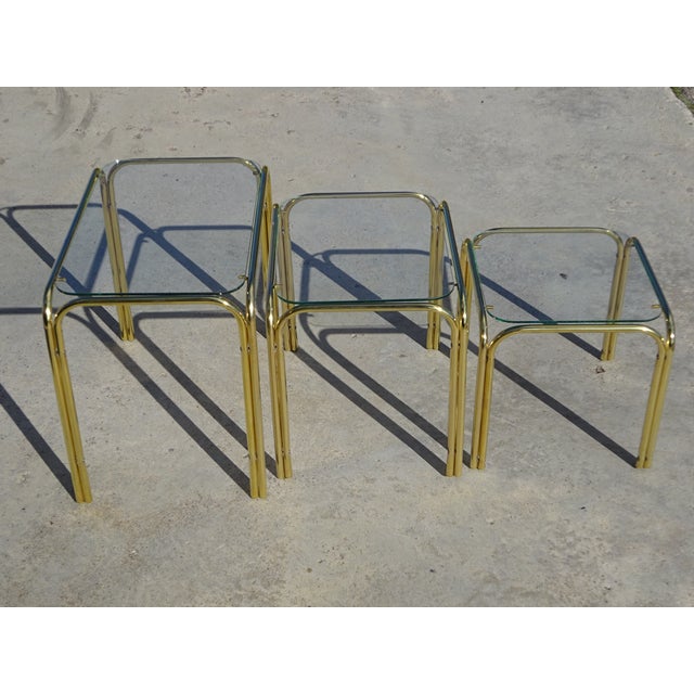 Metal Nesting Tables in Gilt Metal and Tempered Glass, 1990s, Set of 3 For Sale - Image 7 of 18