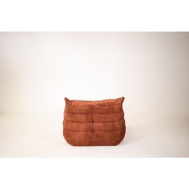This Togo has been reupholstered with new foam and high-quality new fabric, keeping its inner structure, giving the item...