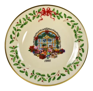 1995 Lenox the Annual Holiday Collection's Christmas Toy Store Plate