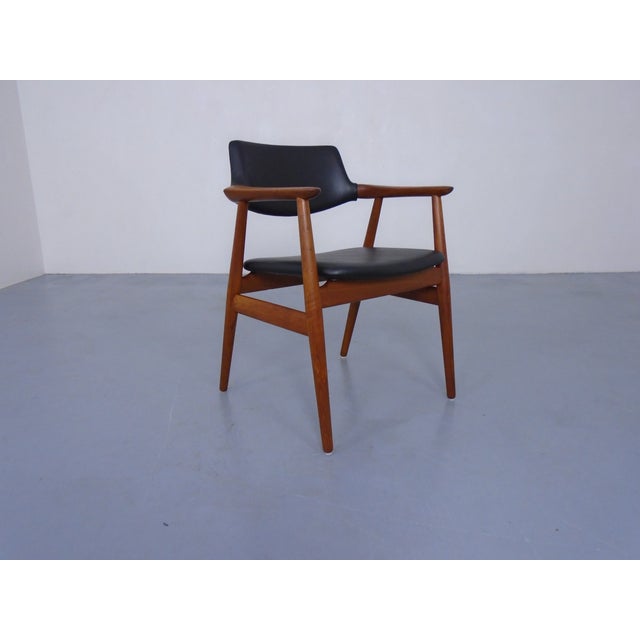 Mid-Century Modern GM 11 Teak Armchair by Svend Aage Eriksen of Glostrup, Denmark, 1960s For Sale - Image 3 of 11