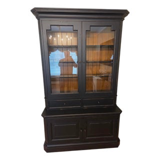 1990s Ethan Allen Custom Classics Spencer China Cabinet Display Curio Bookcase Hutch For Sale