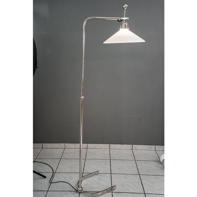 Art Deco Height-Adjustable and Swiveling Nickel Floor Lamp with Opal Glass Shade, 1920s For Sale - Image 10 of 18