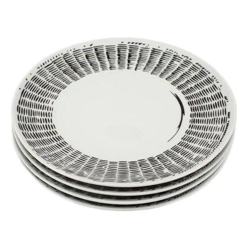 Line Drawing Porcelain Dinner Plates, Set of 4 For Sale