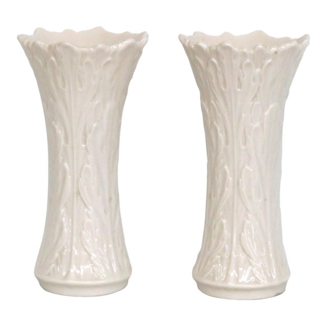 Lenox China Pair of 2 Ivory Porcelain Woodland Vases Acanthus Leaf Pattern 4929b For Sale