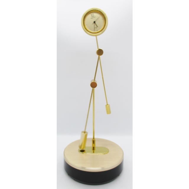 1980s Vintage Seiko Quf103g Pendulum Desk Clock in Articulated