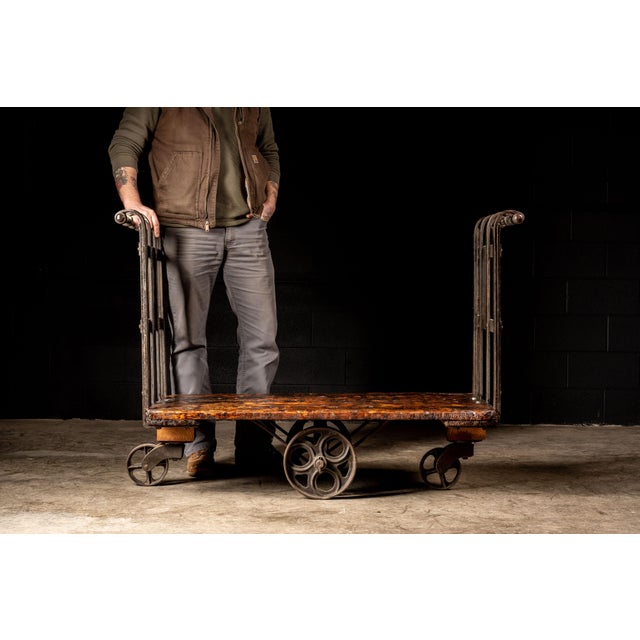 Antique industrial '2085' machine cart. This machine cart has been fully restored and features four casters, with a wooden...