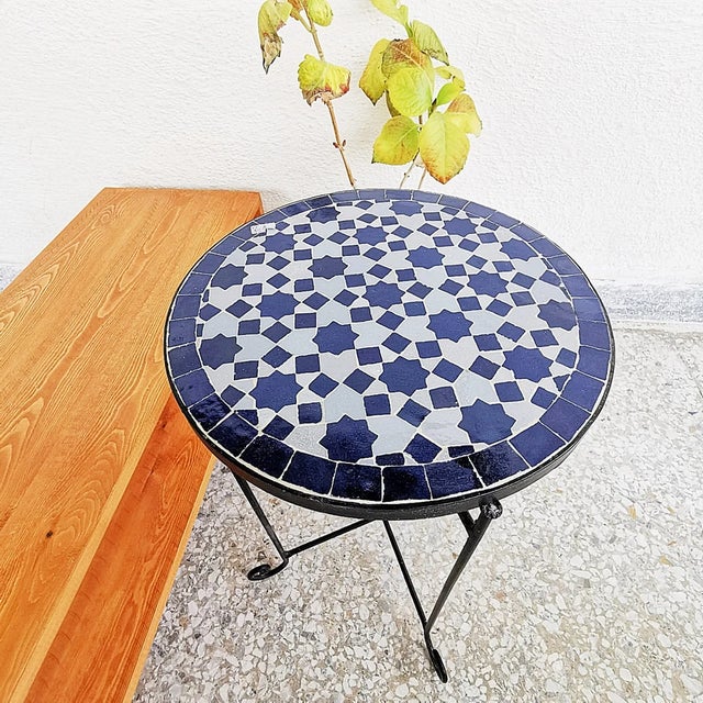 this amazing traditional Moroccan table was handcrafted by A professional worker, it represents the cultural diversity of...