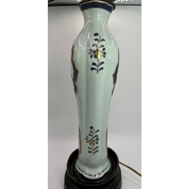 Chinese Export Blue & White Porcelain Garniture Vase Mounted as a Lamp For Sale In Washington DC - Image 6 of 10