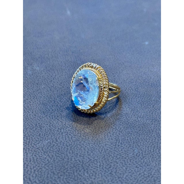 Metal 7 Carat Oval Shape Moon Stone Cocktail Ring 14 Karat Yellow Gold For Sale - Image 7 of 18