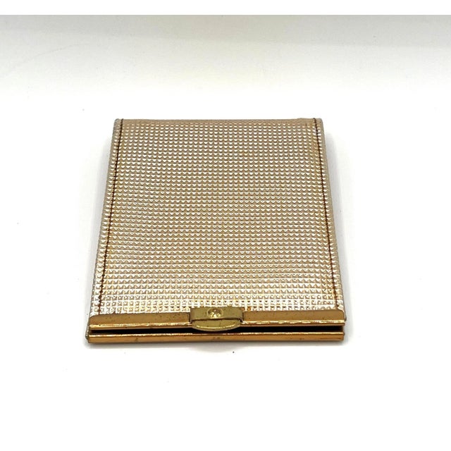 Hollywood Glam MCM Cowhide Leather Wallet For Sale - Image 4 of 10