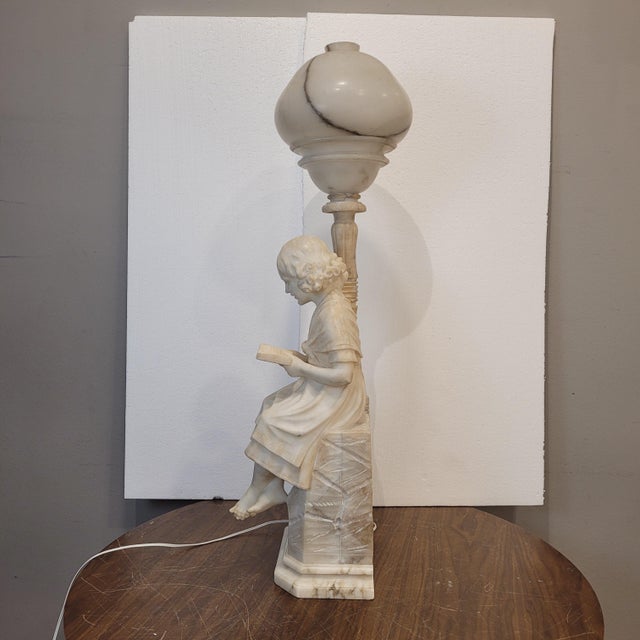 Early 20th Century Art Nouveau Girl Reading Table Lamp in Alabaster, Italy, 1920s For Sale - Image 6 of 18