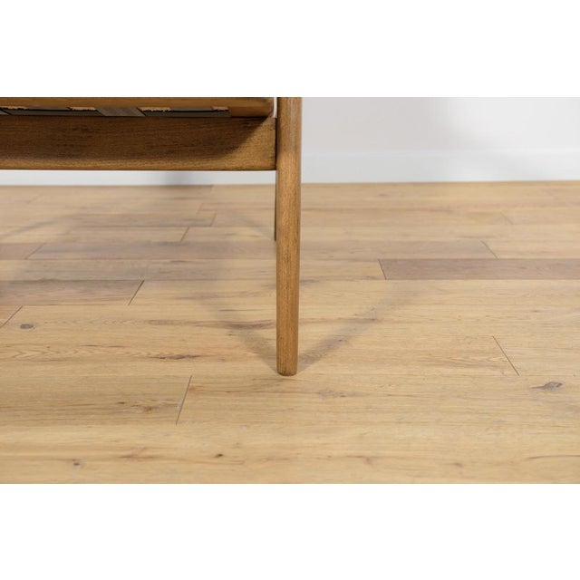 Mid-Century Model 300-139 Armchair from Swarzędz Factory, 1960s For Sale - Image 13 of 15