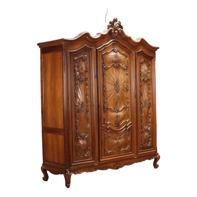 Antique Baroque Style 3-Door Wardrobe in Walnut For Sale