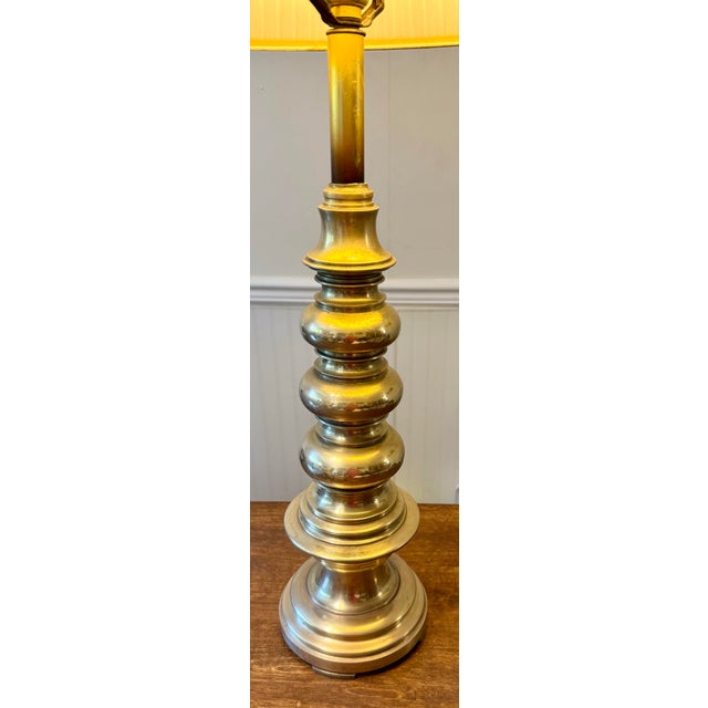 Brass Mid 20th Century Brass Toned Turned Lamp For Sale - Image 8 of 10