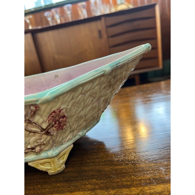 Late 19th Century Antique Late 19th Century English Joseph Holdcroft Majolica Dogwood Basket For Sale - Image 5 of 12