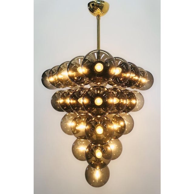 Fabio Ltd 21st Century Italian Grappolo Polished Brass Smoky Murano Glass Chandelier by Fabio LTD For Sale - Image 4 of 7