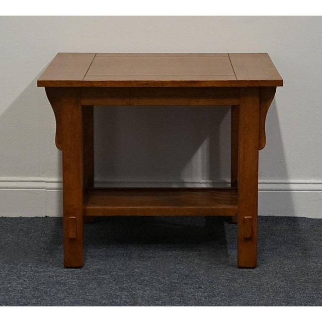 Late 20th Century High End Vintage Quarter Sawn Oak Mission Style 27" Accent End Table For Sale - Image 5 of 8