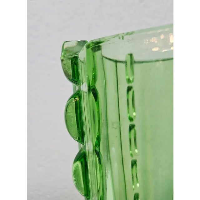 1960s Art Deco Green Glass Sculpural Vase, 1960s For Sale - Image 5 of 8
