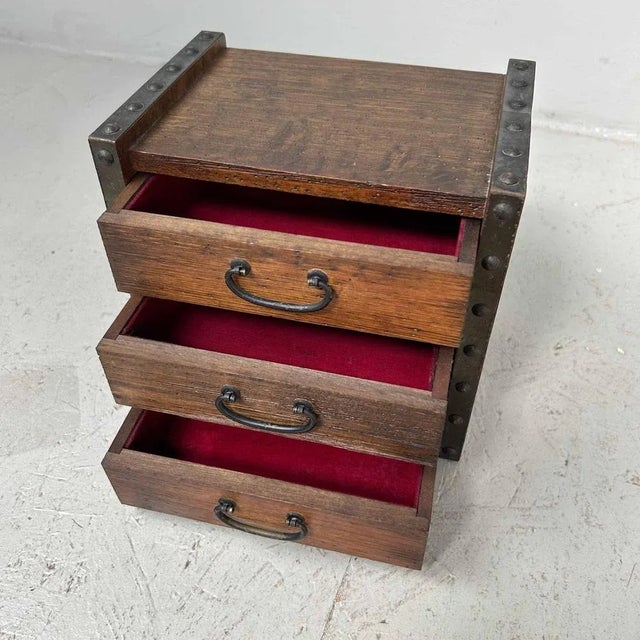 1970s Small Japanese Shōwa Jewelry Drawer Cabinet, 1970s For Sale - Image 5 of 12